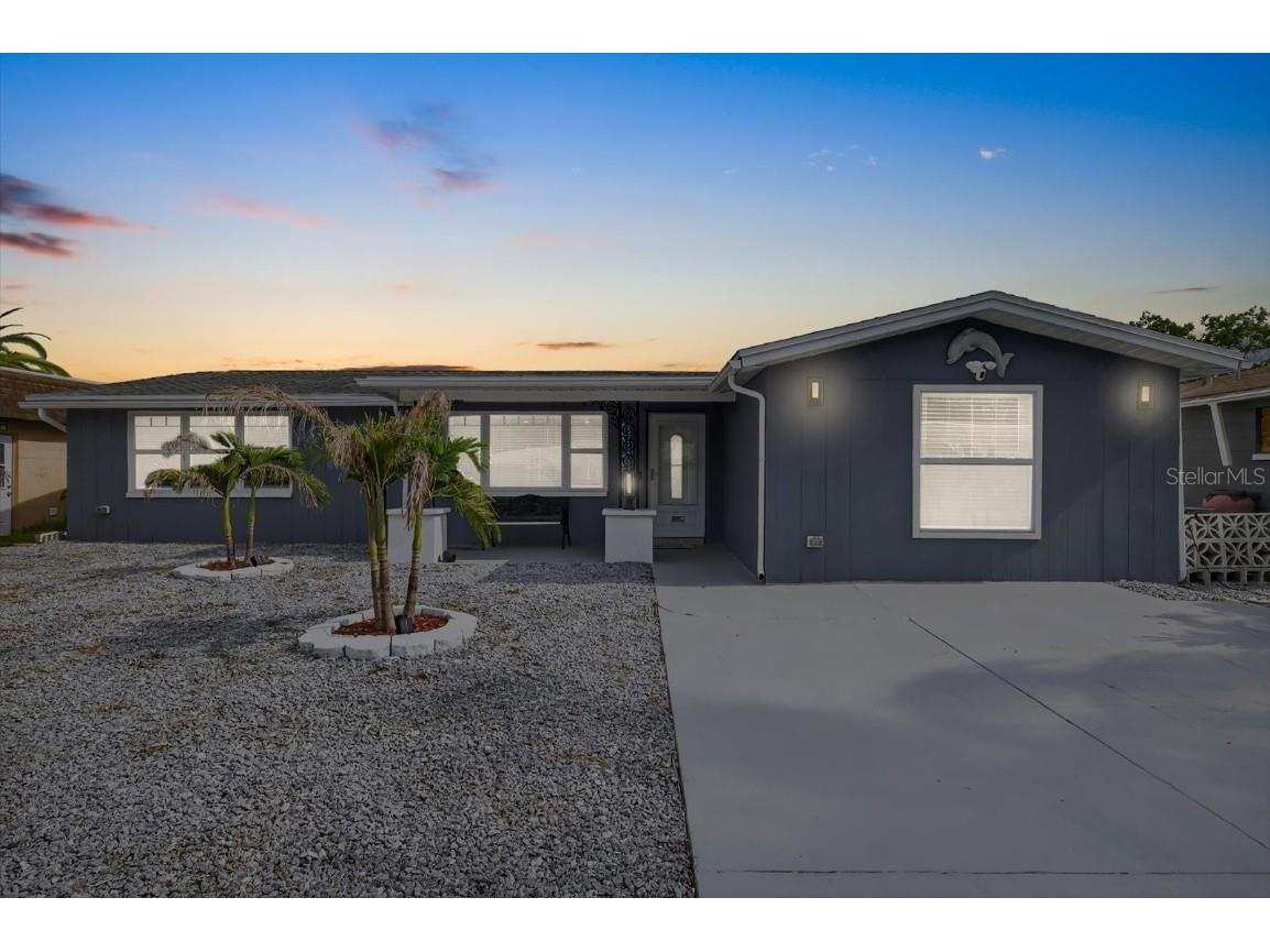 7140 Gulf Highlands Drive Port Richey FL 34668 TB8407218 image1