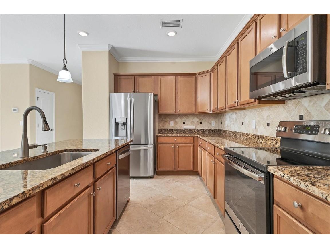 7140 Marsh View Terrace Bradenton FL 34212 A4654916 image11