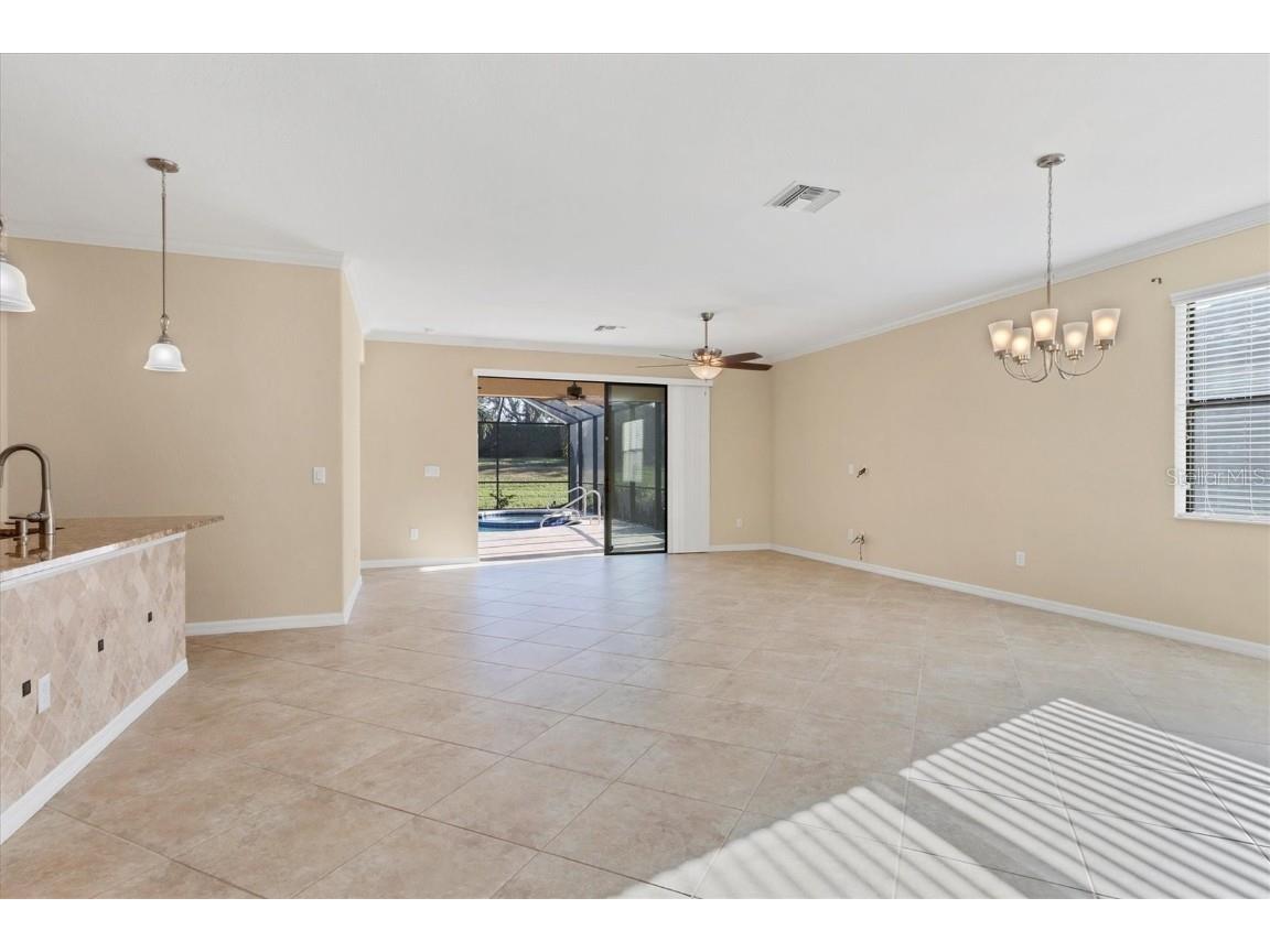 7140 Marsh View Terrace Bradenton FL 34212 A4654916 image5