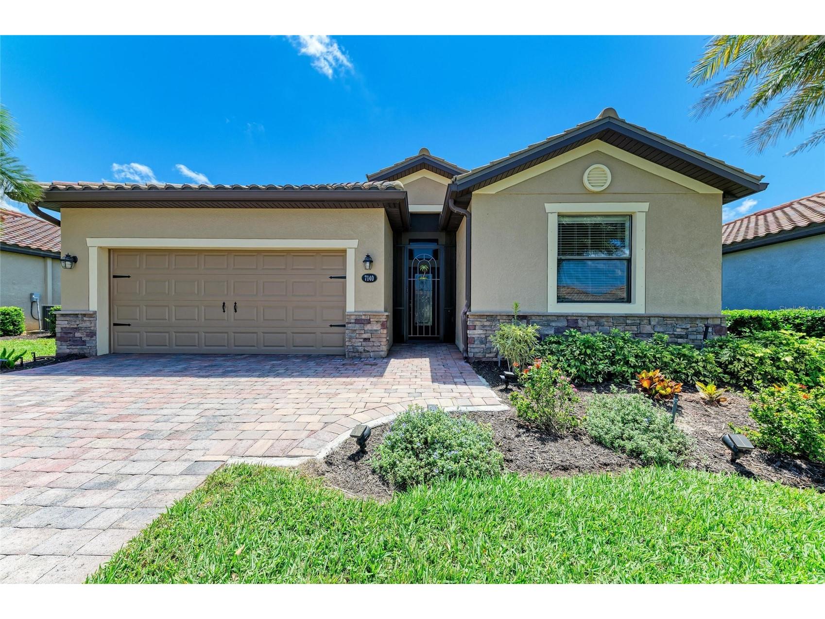 7140 Marsh View Terrace Bradenton FL 34212 A4676396 image1