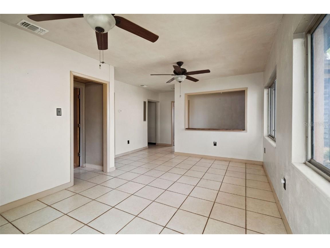 7141 56th Street N Pinellas Park FL 33781 TB8376397 image4