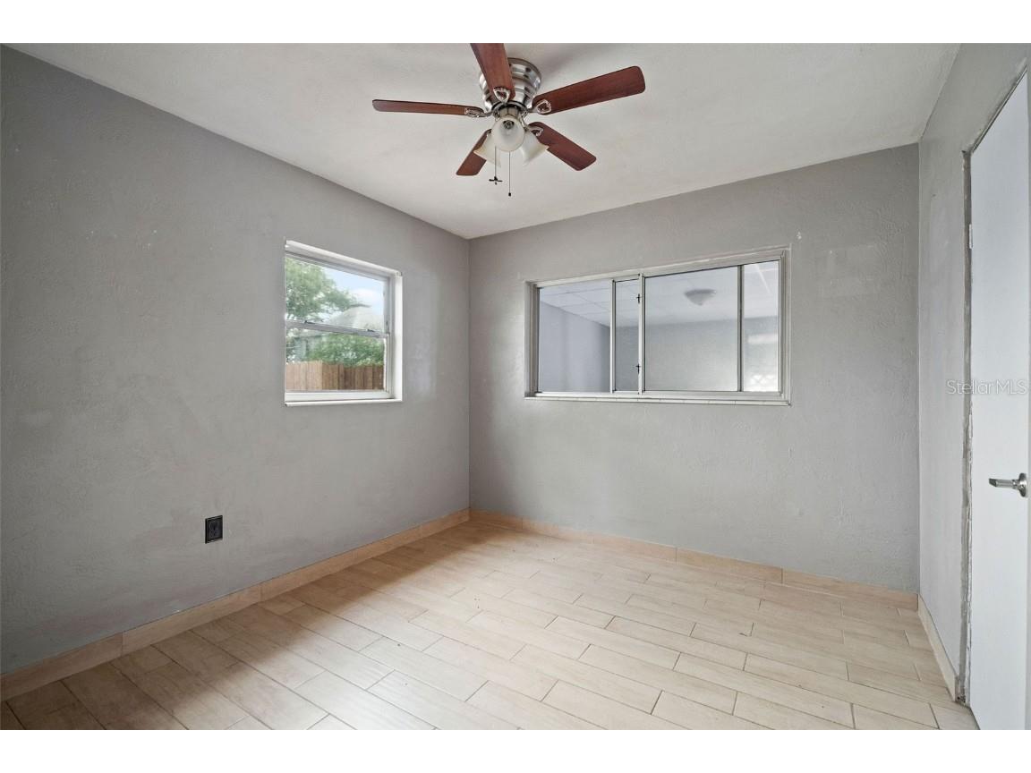 7141 56th Street N Pinellas Park FL 33781 TB8376397 image5