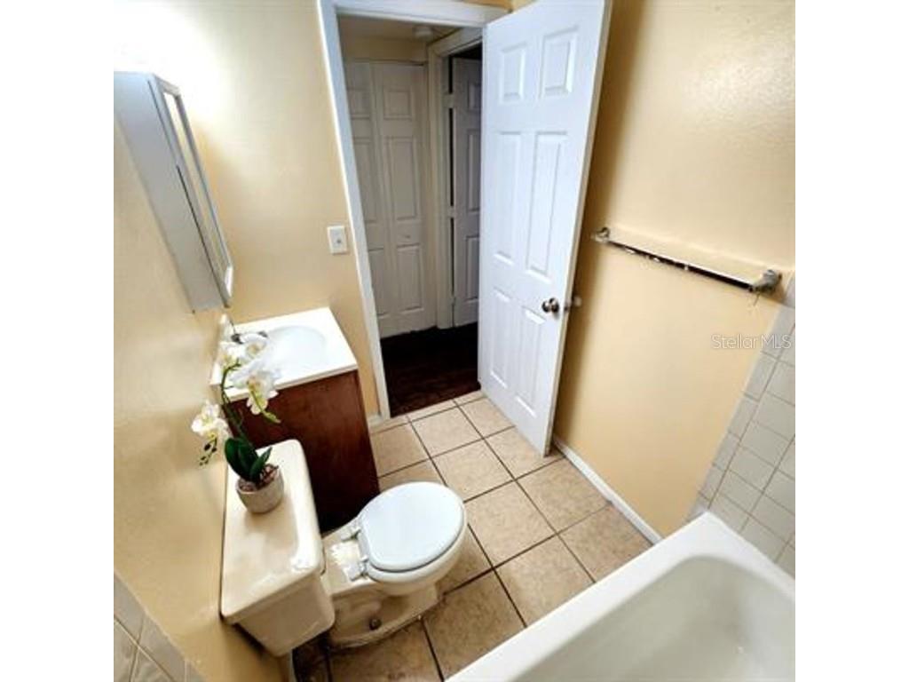 7141 E Bank Drive #7141 Tampa FL 33617 TB8442450 image8