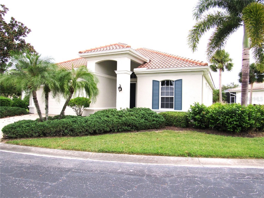 7141 Rue De Palisades #28 Sarasota FL 34238 A4587871 image1