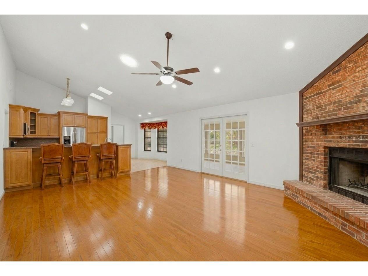 7141 Wooded Village Lane Orlando FL 32835 O6393100 image14