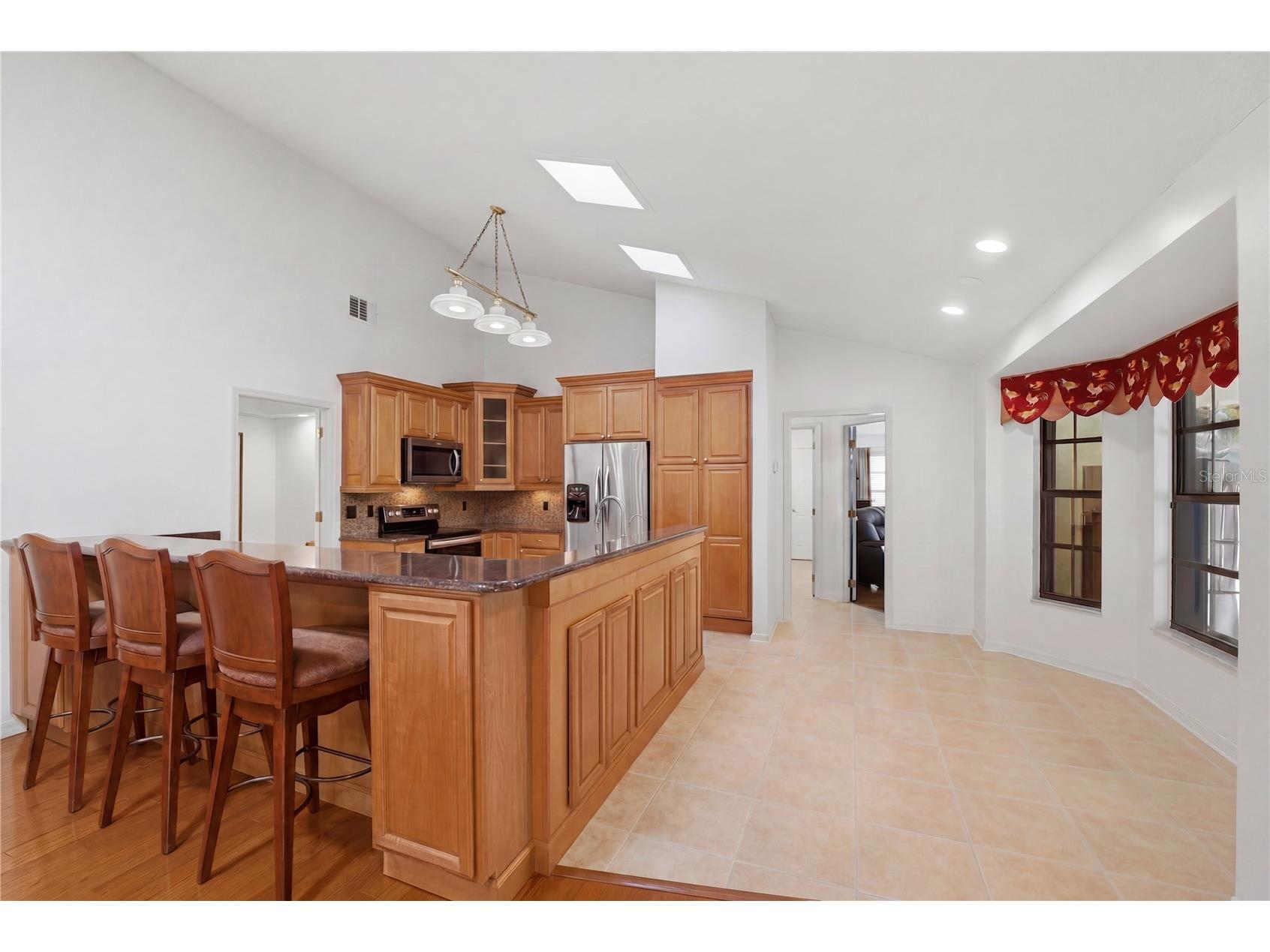 7141 Wooded Village Lane Orlando FL 32835 O6393100 image17