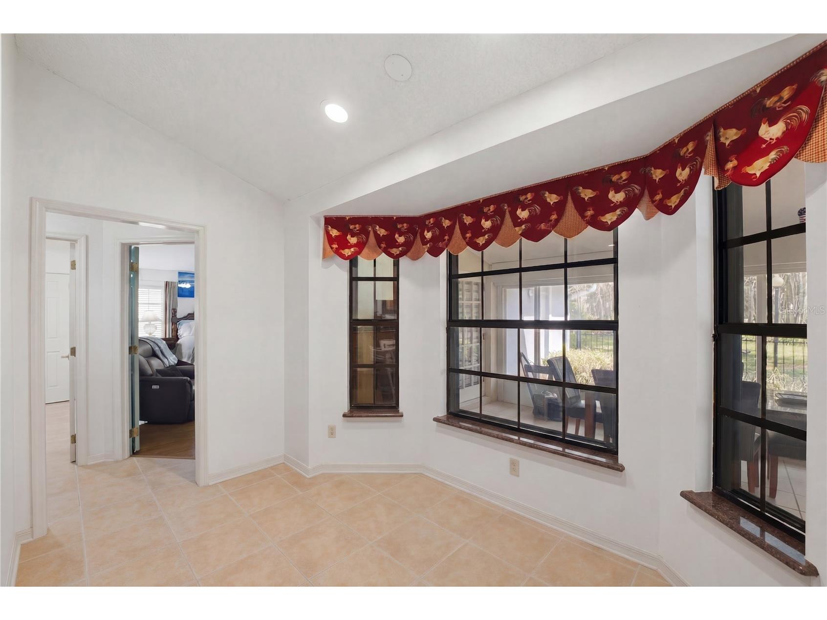 7141 Wooded Village Lane Orlando FL 32835 O6393100 image23
