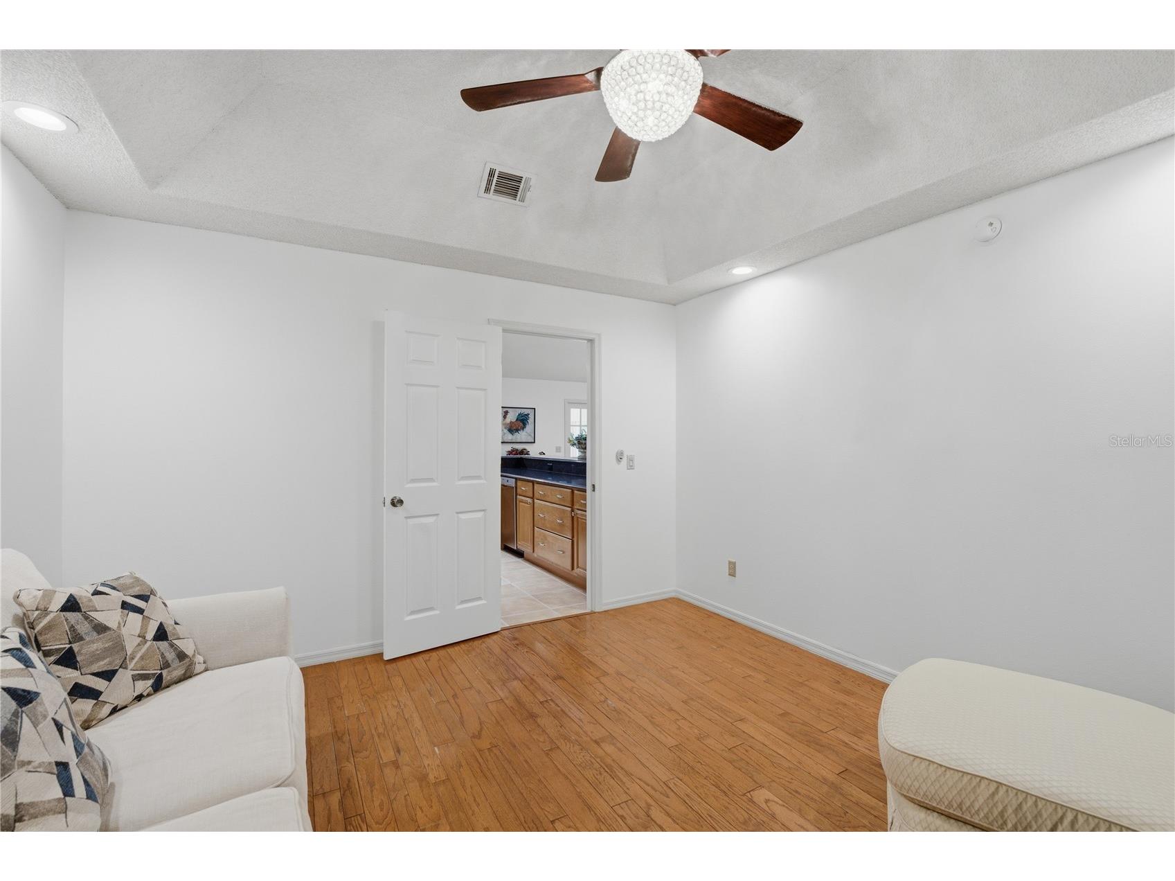 7141 Wooded Village Lane Orlando FL 32835 O6393100 image36