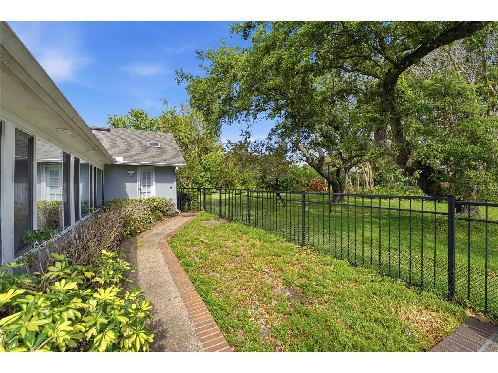 7141 Wooded Village Lane Orlando FL 32835 O6393100 image45