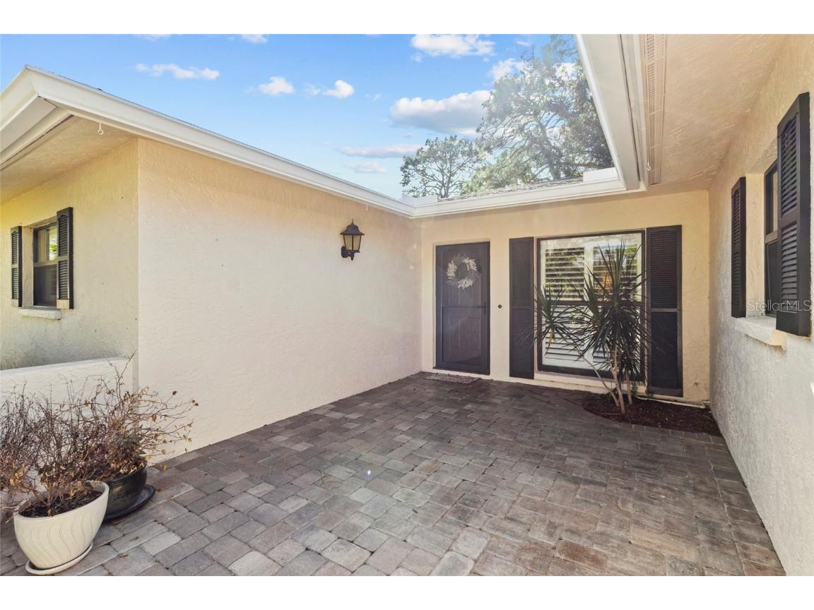 7143 Fairway Bend Lane Sarasota FL 34243 TB8440376 image3
