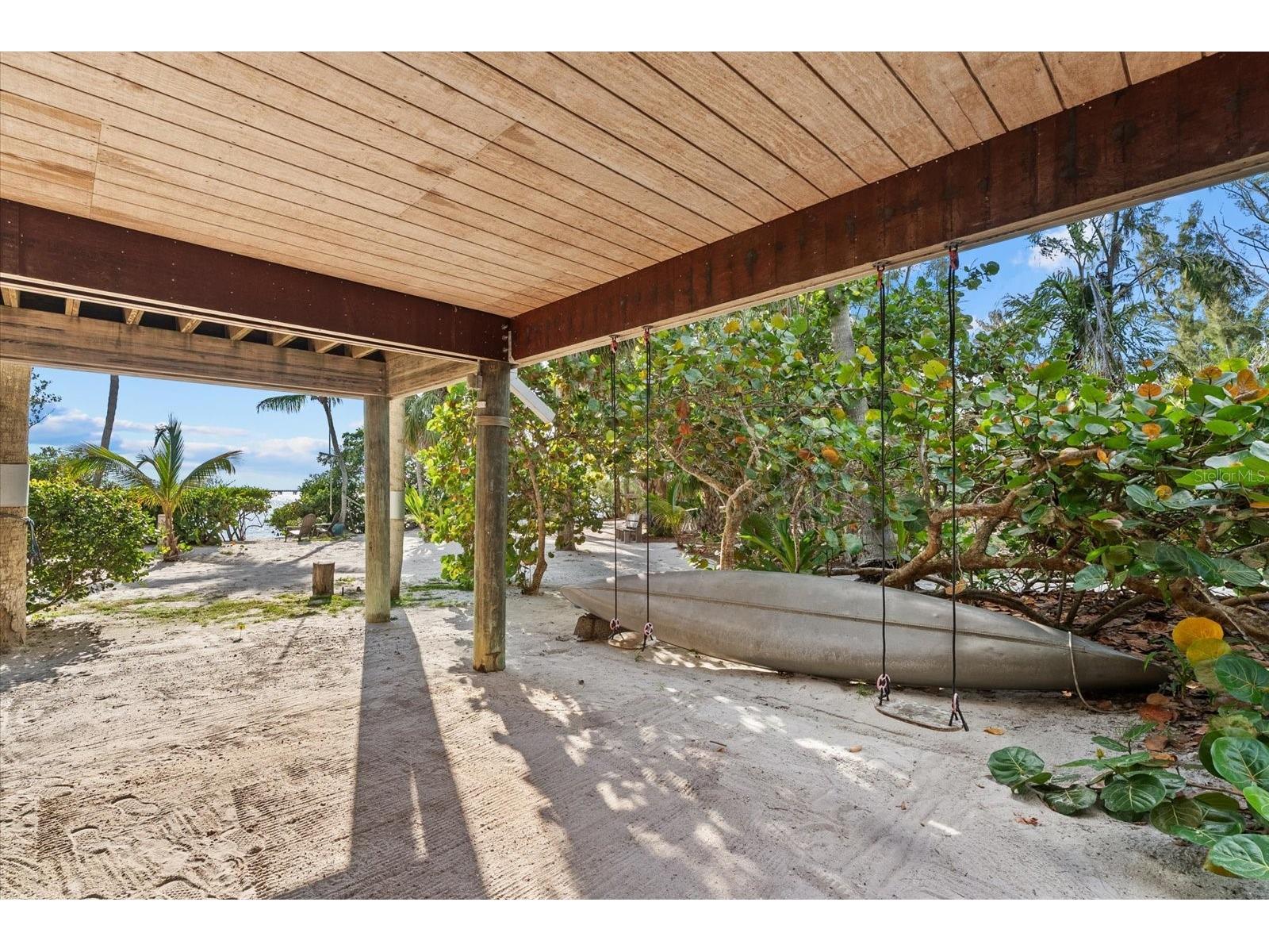 7143 La Lenaire Drive Longboat Key FL 34228 A4694196 image46