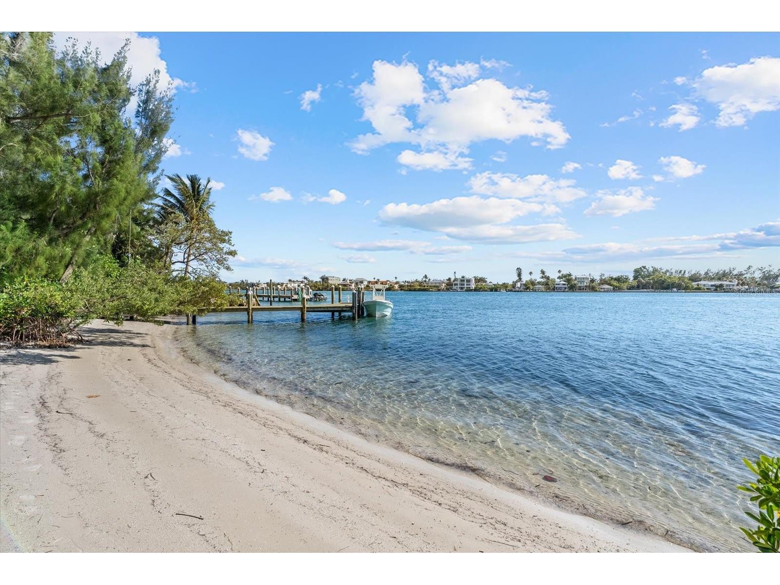 7143 La Lenaire Drive Longboat Key FL 34228 A4694196 image58