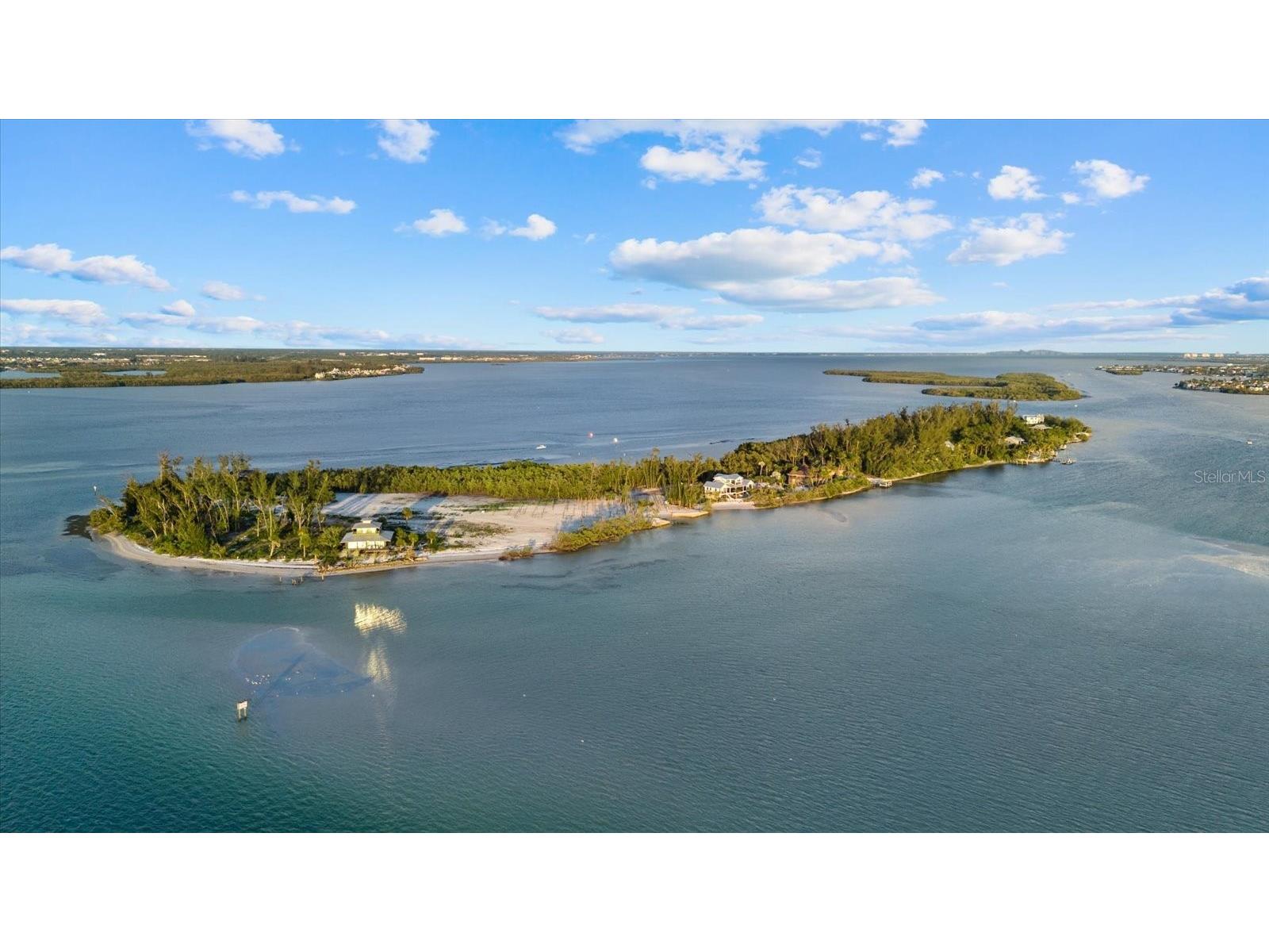 7143 La Lenaire Drive Longboat Key FL 34228 A4694196 image73