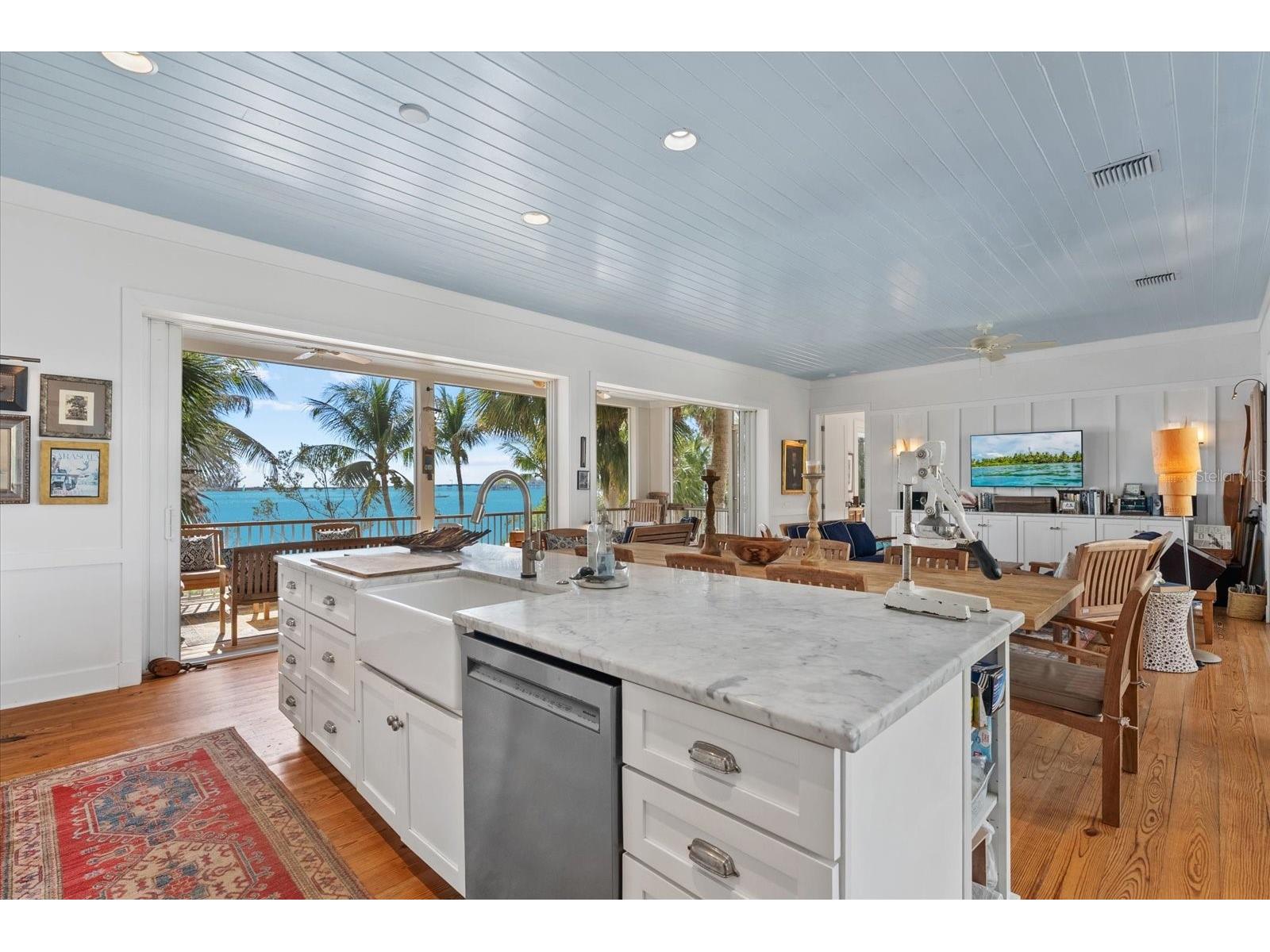 7143 La Lenaire Drive Longboat Key FL 34228 A4694196 image8