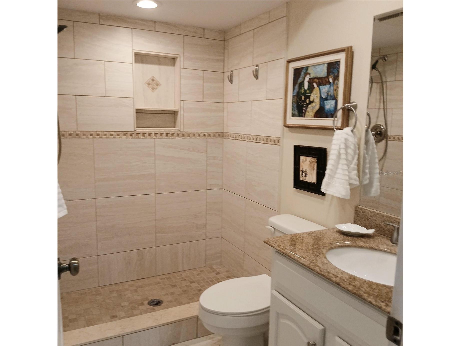 7143 Wood Creek Drive #203 Sarasota FL 34231 A4681524 image19