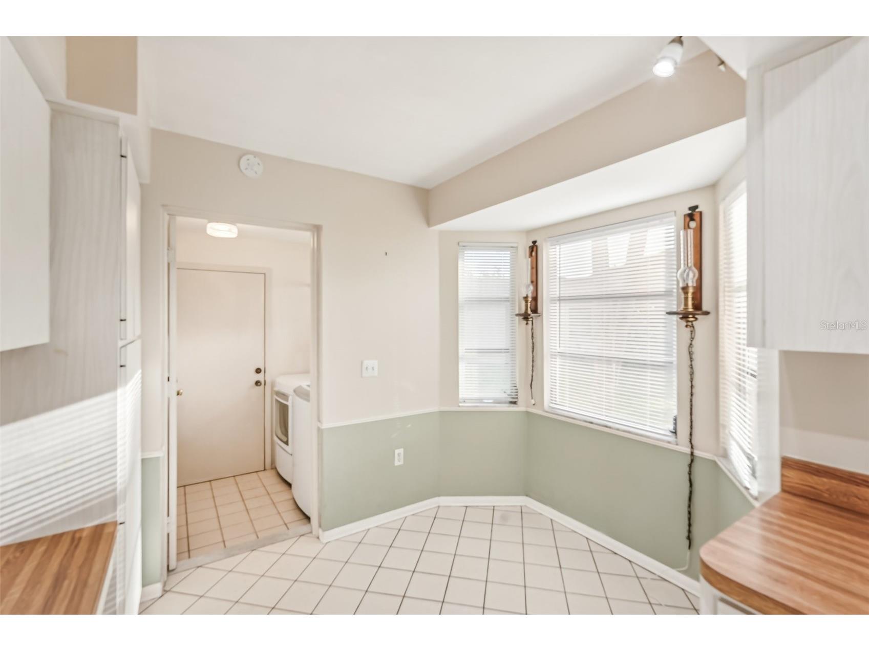 7145 Bright Creek Drive #33 Sarasota FL 34231 A4689181 image10