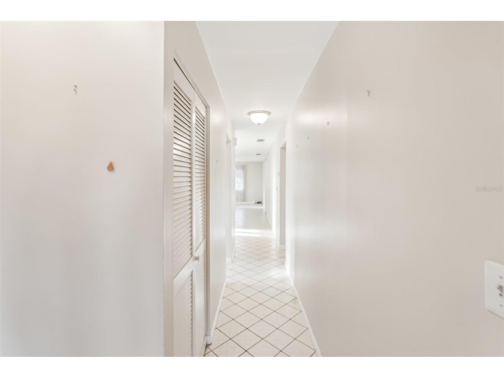 7145 Bright Creek Drive #33 Sarasota FL 34231 A4689181 image13