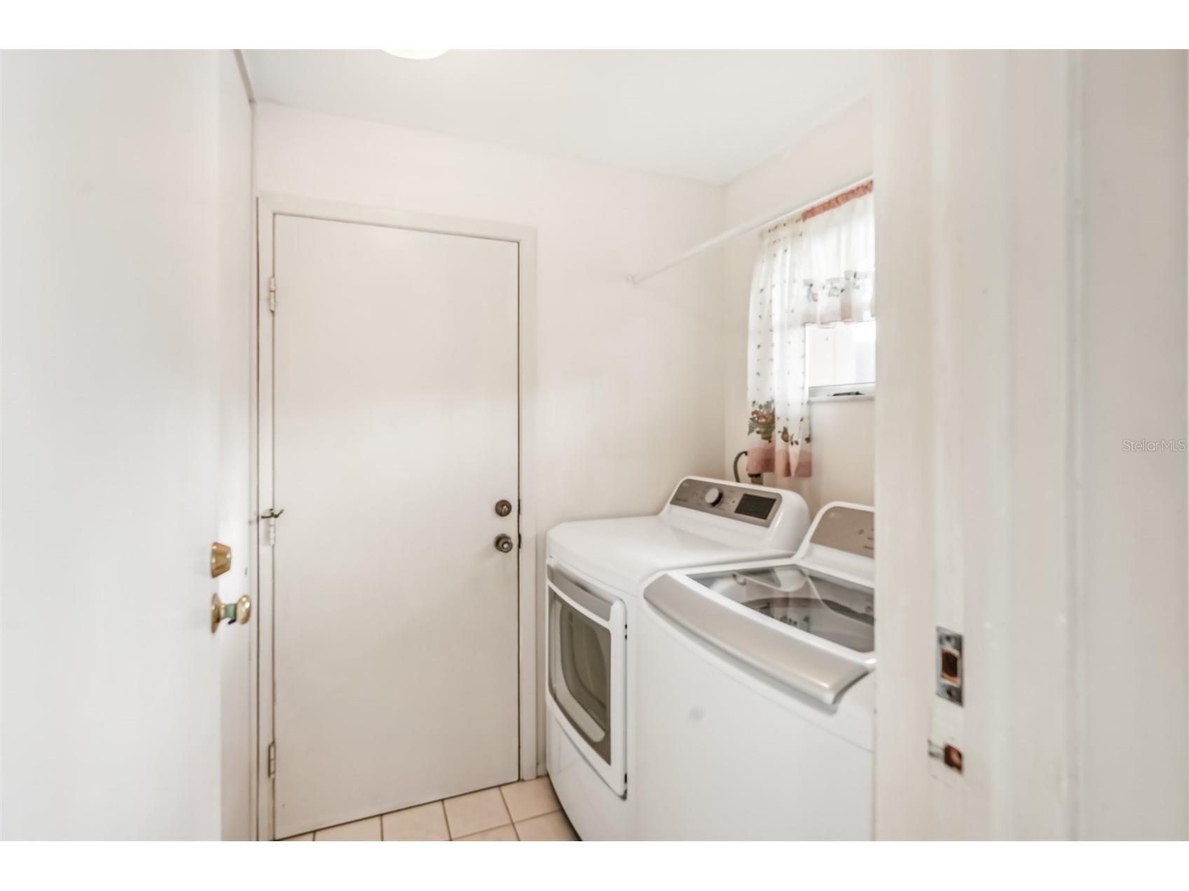 7145 Bright Creek Drive #33 Sarasota FL 34231 A4689181 image14