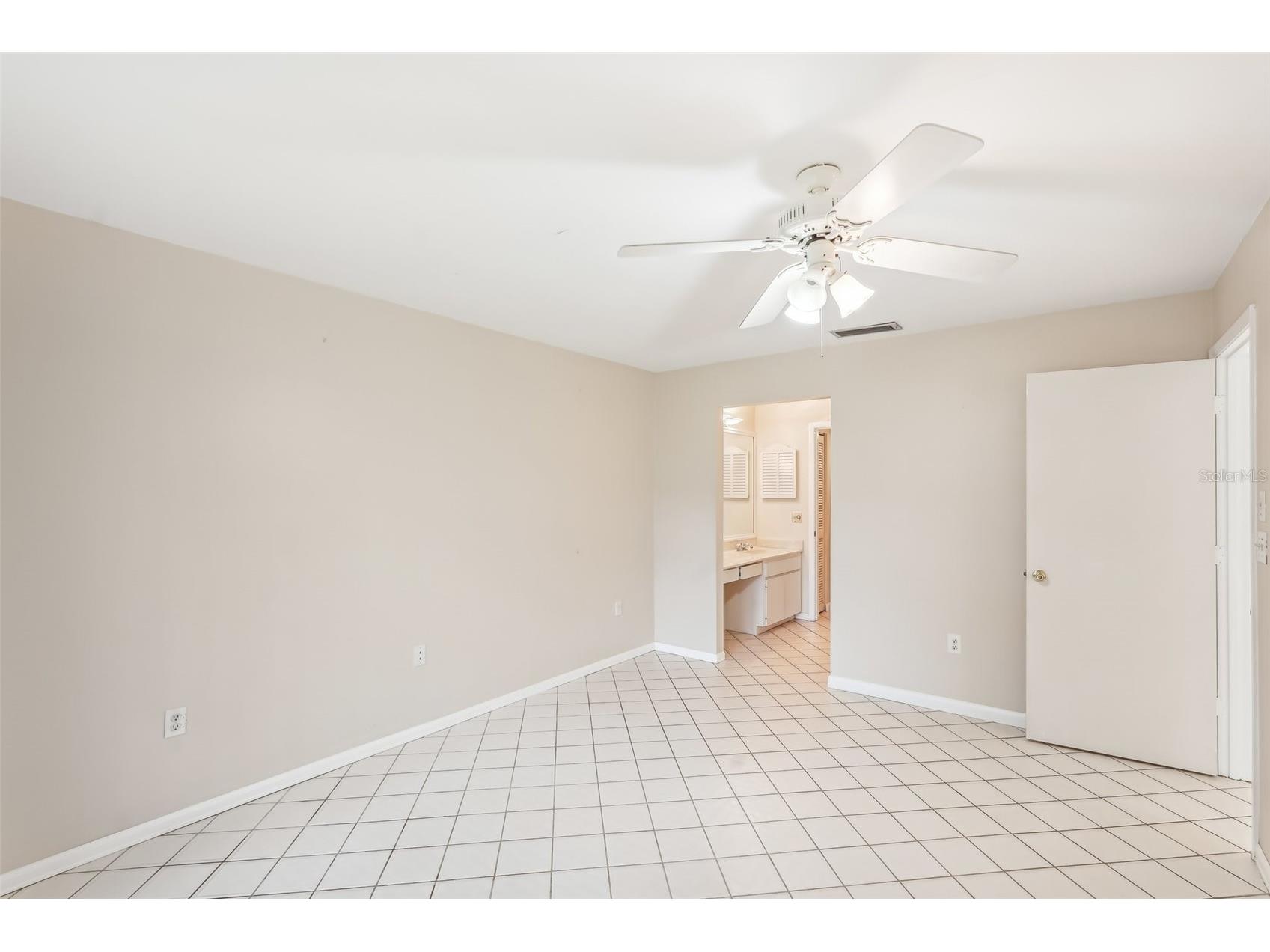 7145 Bright Creek Drive #33 Sarasota FL 34231 A4689181 image25