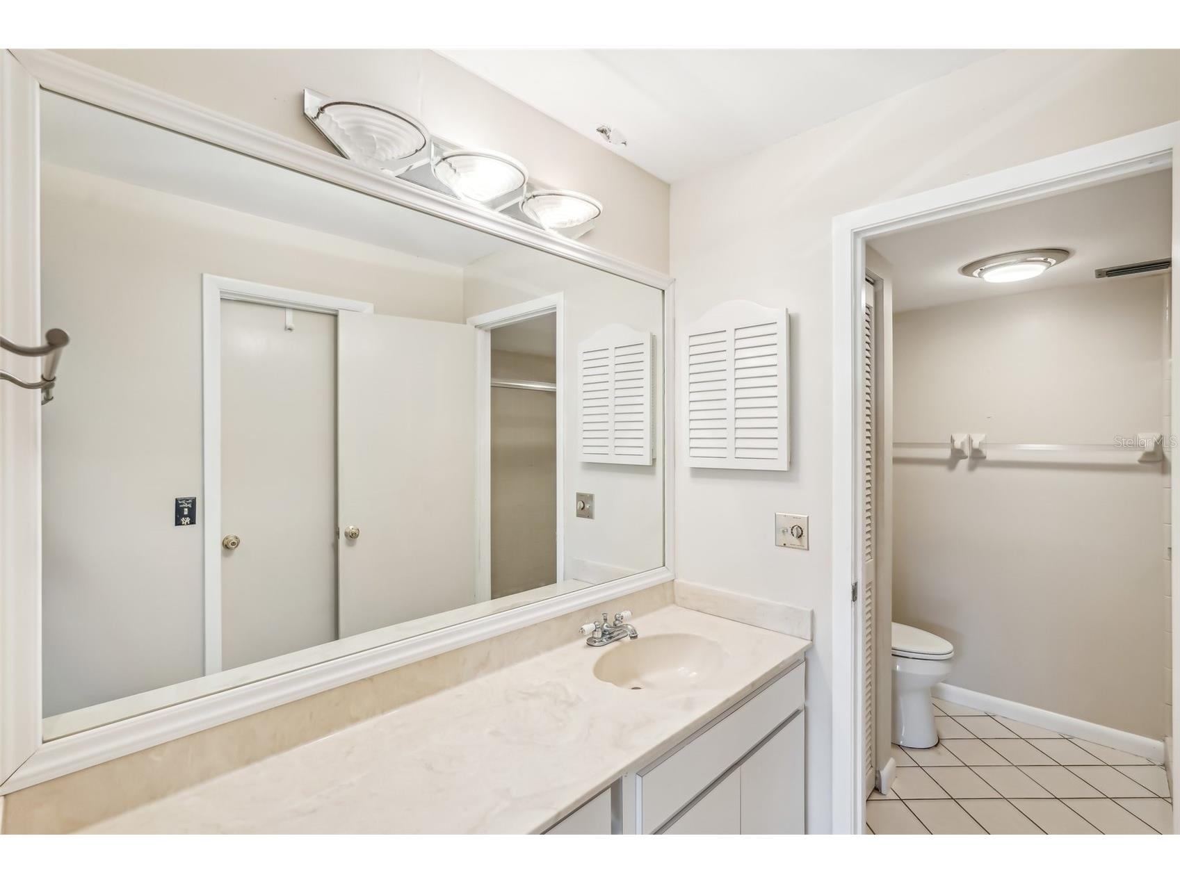 7145 Bright Creek Drive #33 Sarasota FL 34231 A4689181 image26