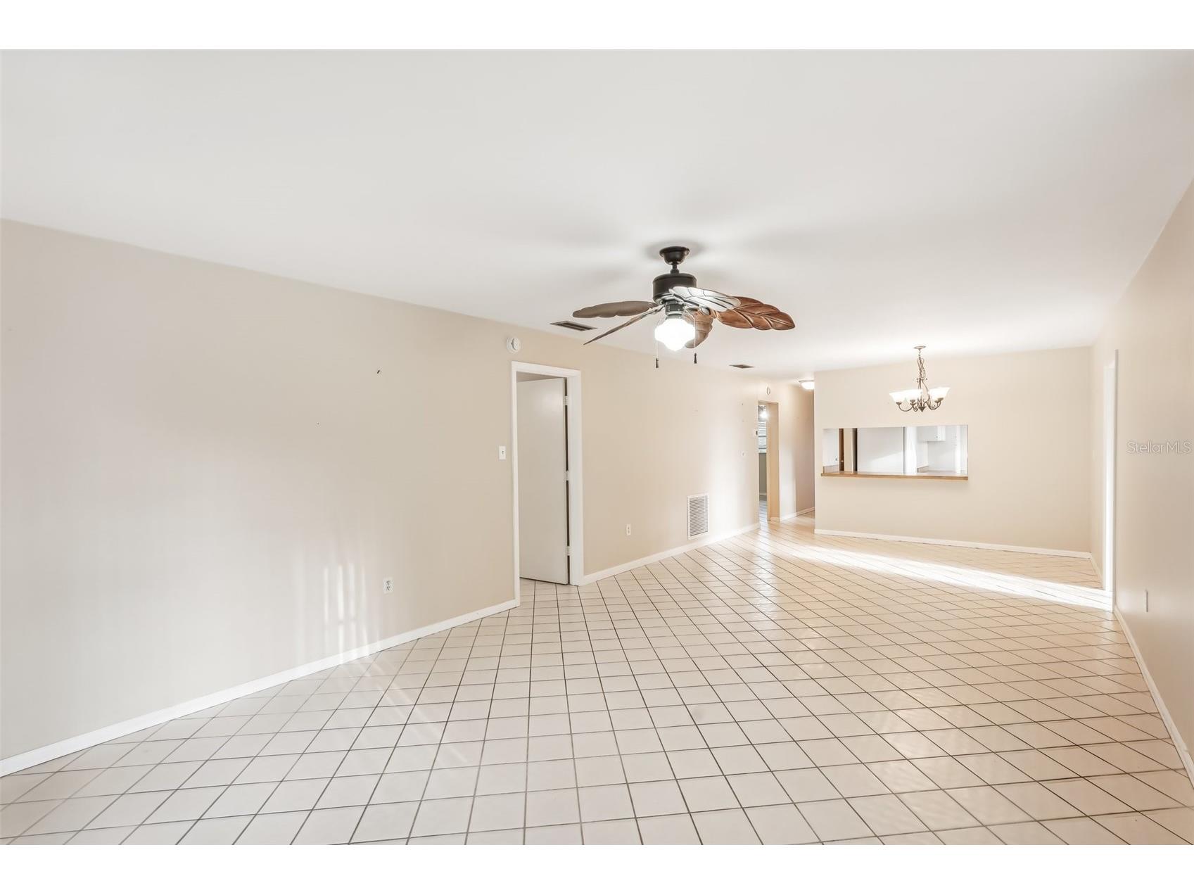 7145 Bright Creek Drive #33 Sarasota FL 34231 A4689181 image6