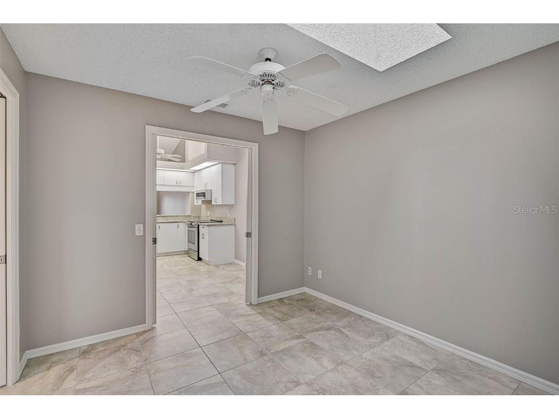 7146 Lakeside Drive Sarasota FL 34243 A4635616 image14