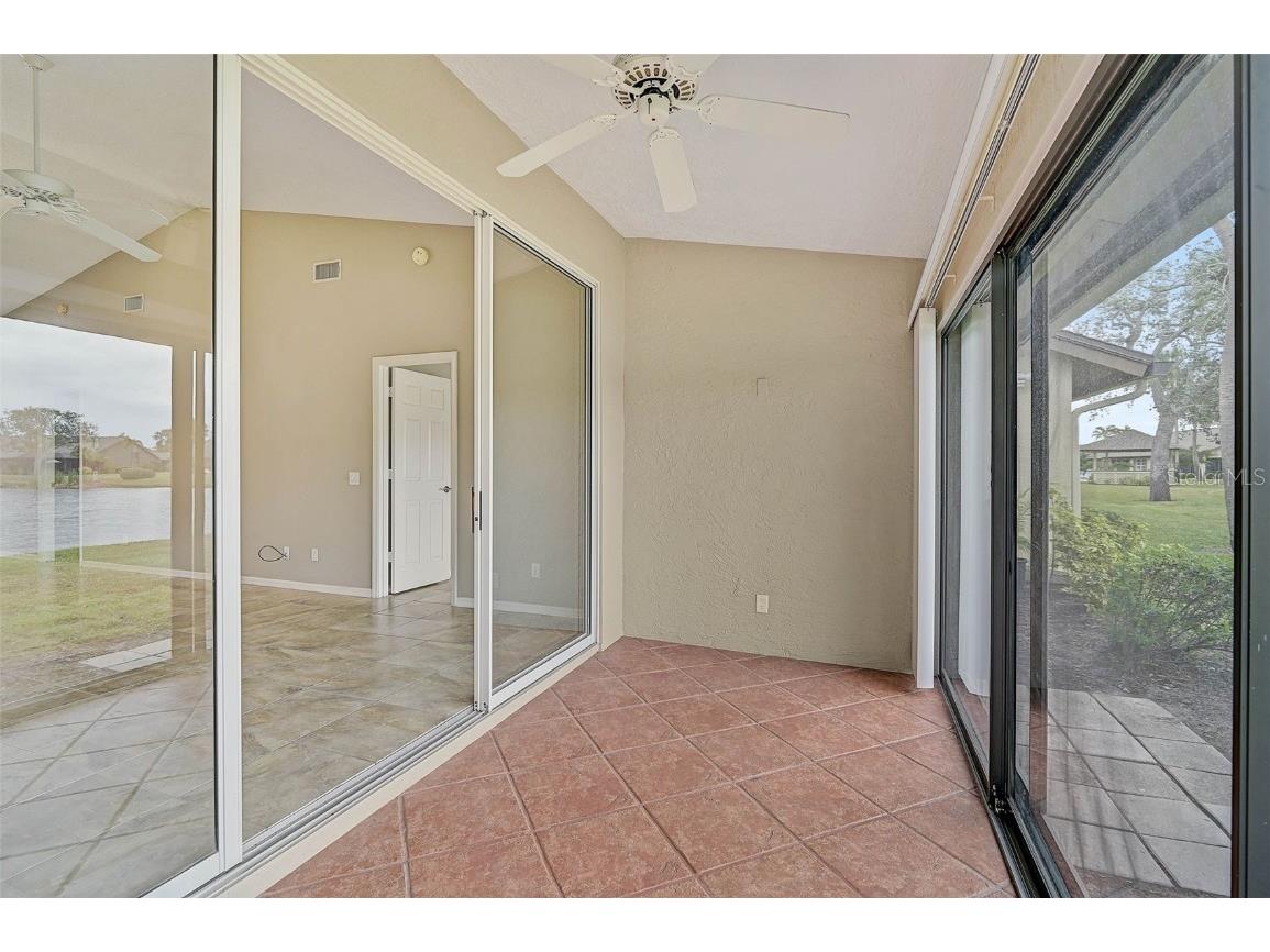 7146 Lakeside Drive Sarasota FL 34243 A4635616 image35