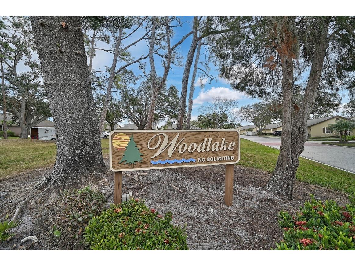 7146 Lakeside Drive Sarasota FL 34243 A4635616 image50