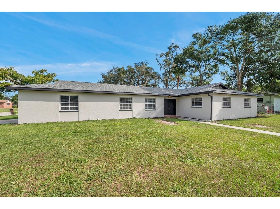 7146 Wrenwood Circle Tampa FL 33617 TB8311508 image1