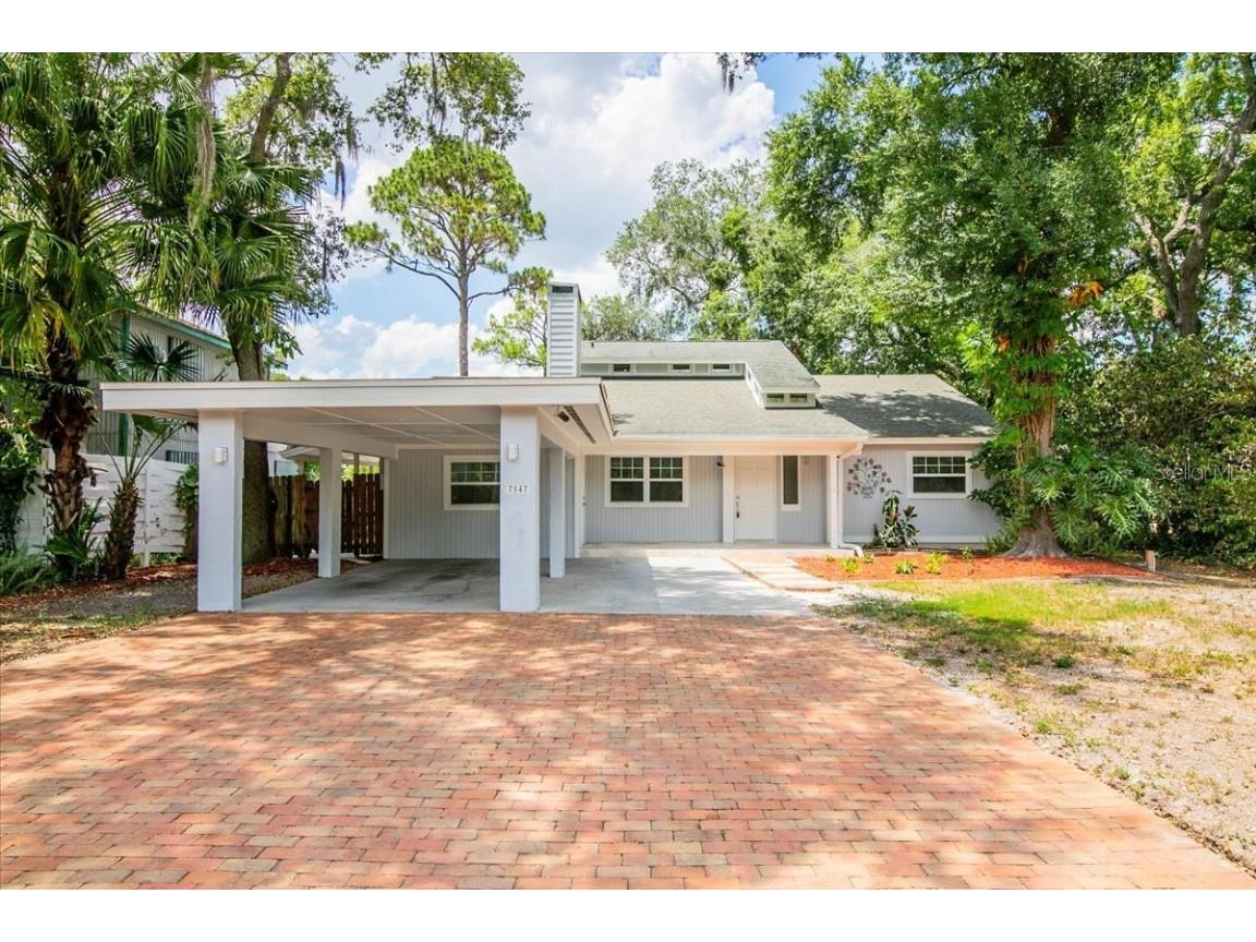 7147 Lago Street Sarasota FL 34241 A4672479 image1