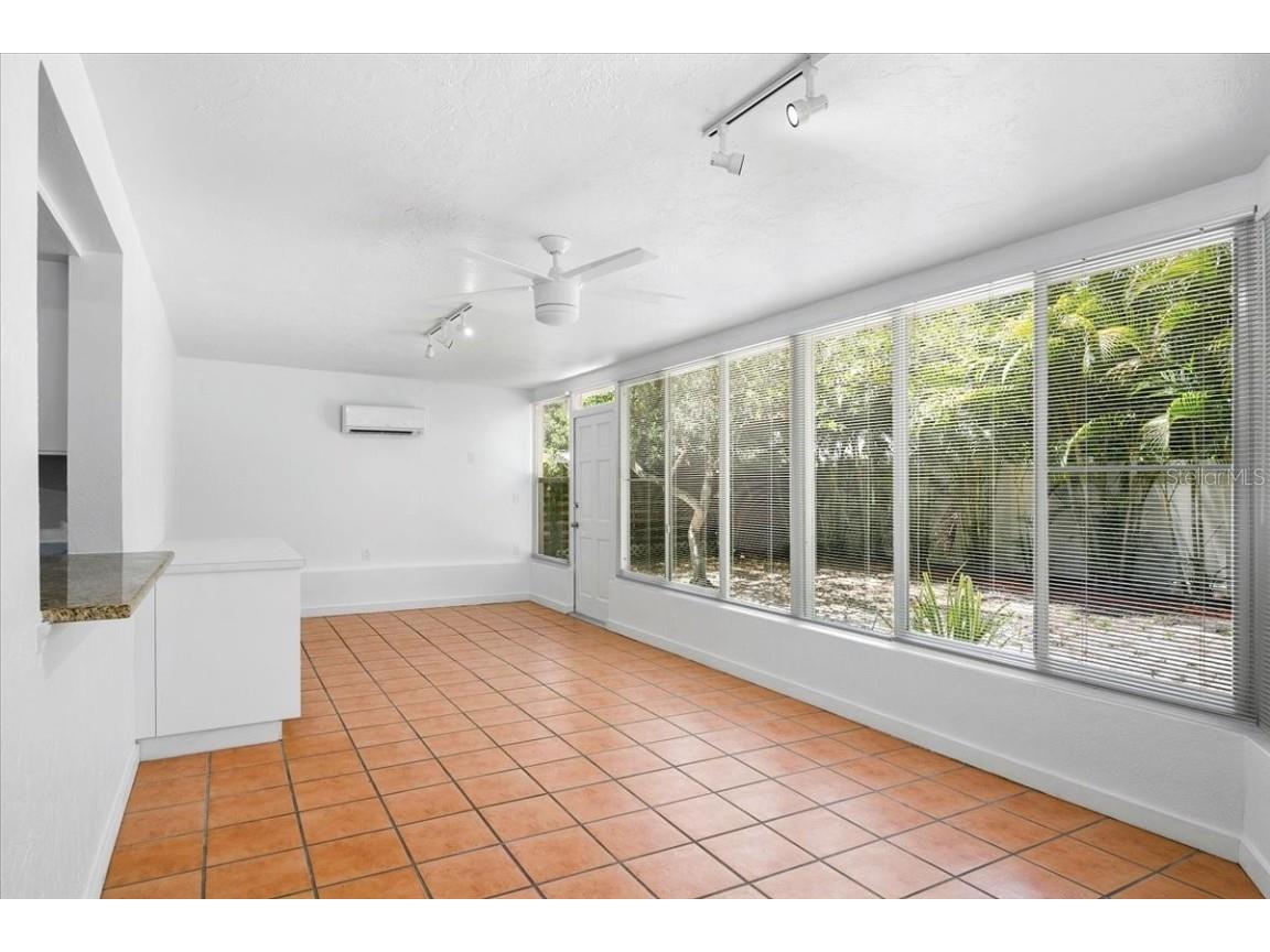 7147 Lago Street Sarasota FL 34241 A4672479 image14