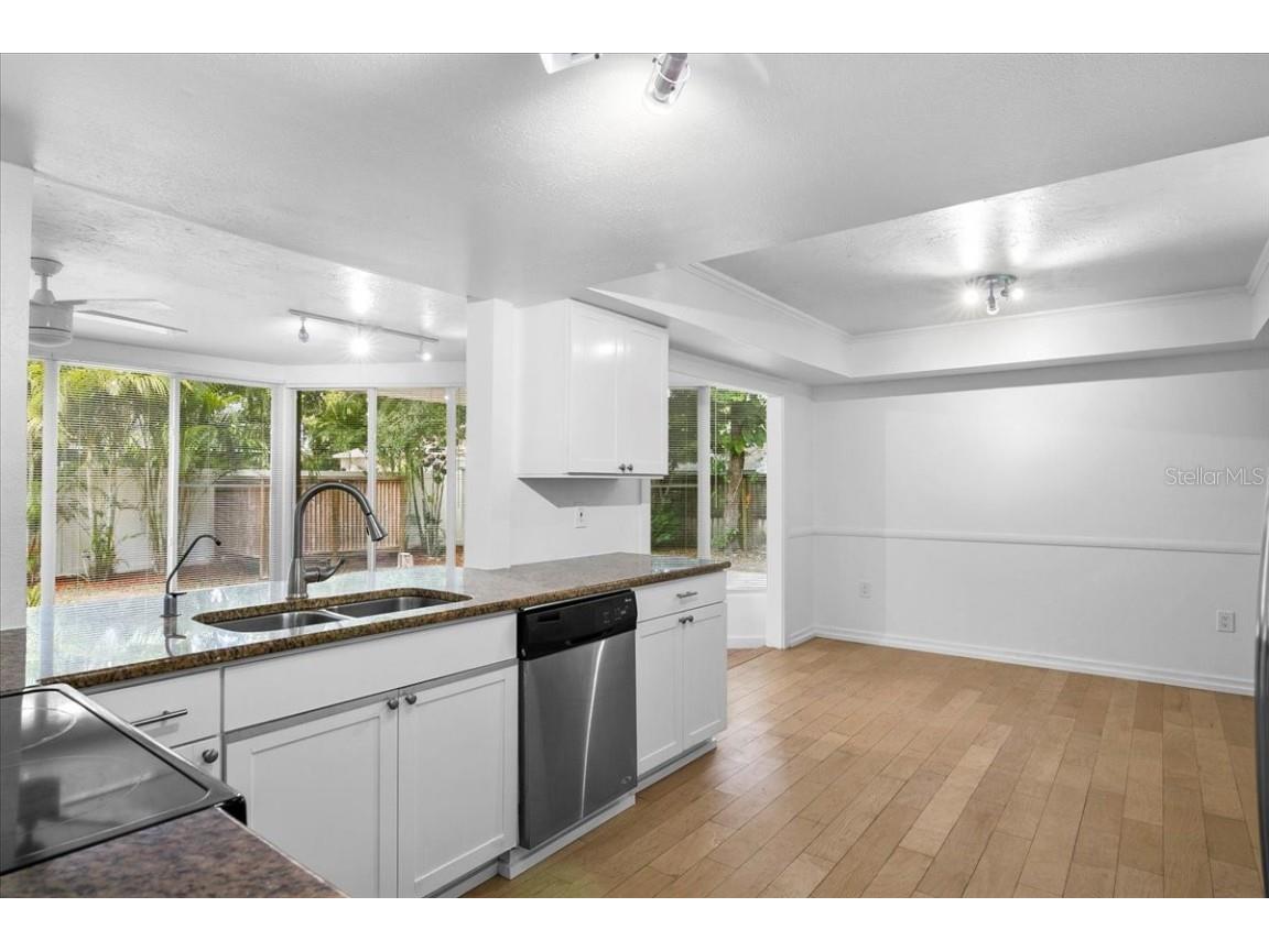 7147 Lago Street Sarasota FL 34241 A4672479 image8