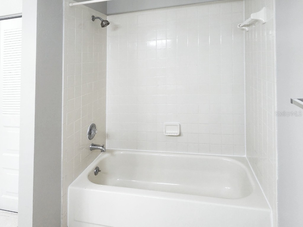 7148 E Bank Drive #7148 Tampa FL 33617 TB8401803 image18