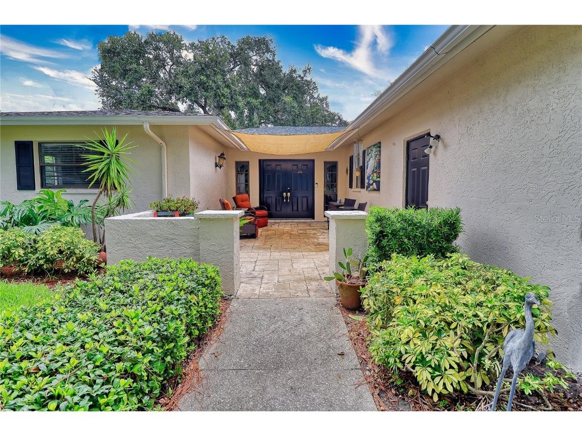 7149 Fairway Bend Circle Sarasota FL 34243 A4664267 image1