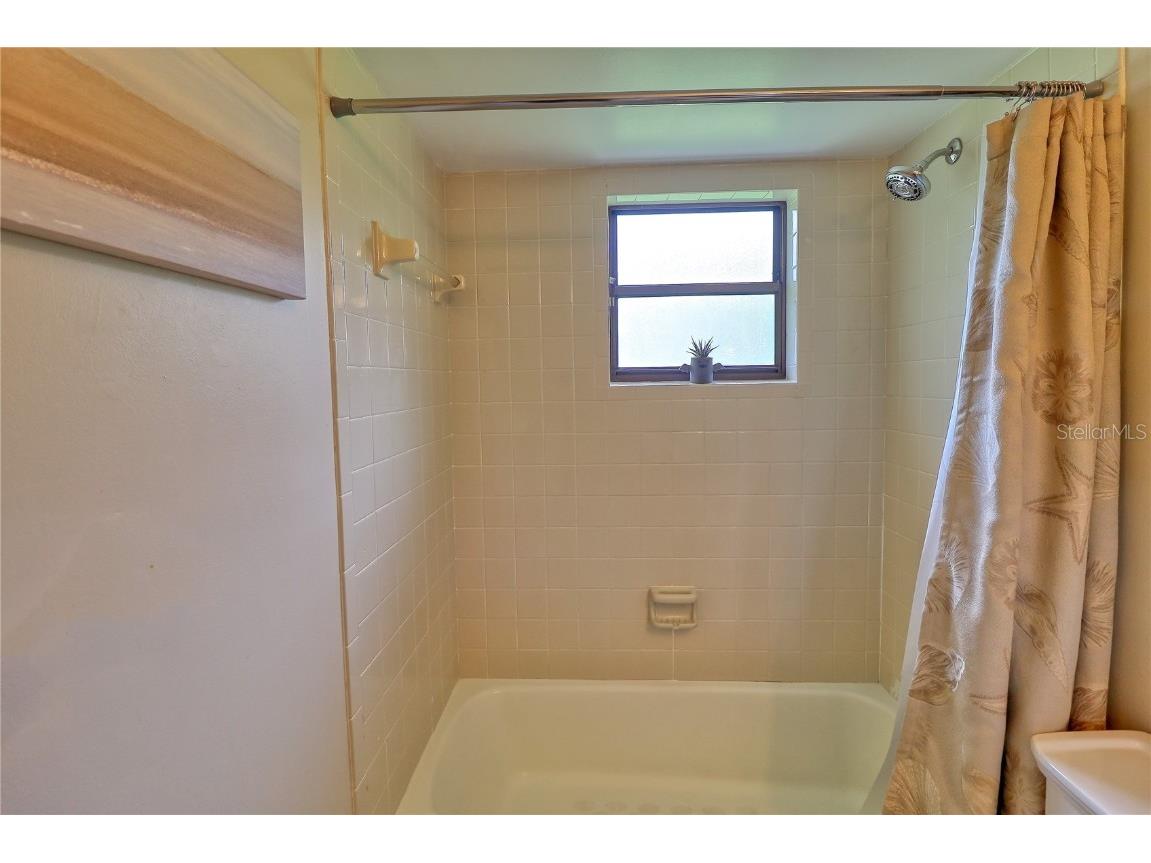 7149 Fairway Bend Circle Sarasota FL 34243 A4664267 image43