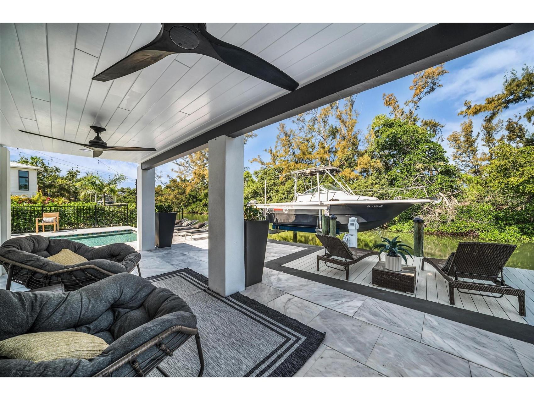 7149 Longboat Drive N Longboat Key FL 34228 - CANAL TO ICW & GULF A4687604 image32