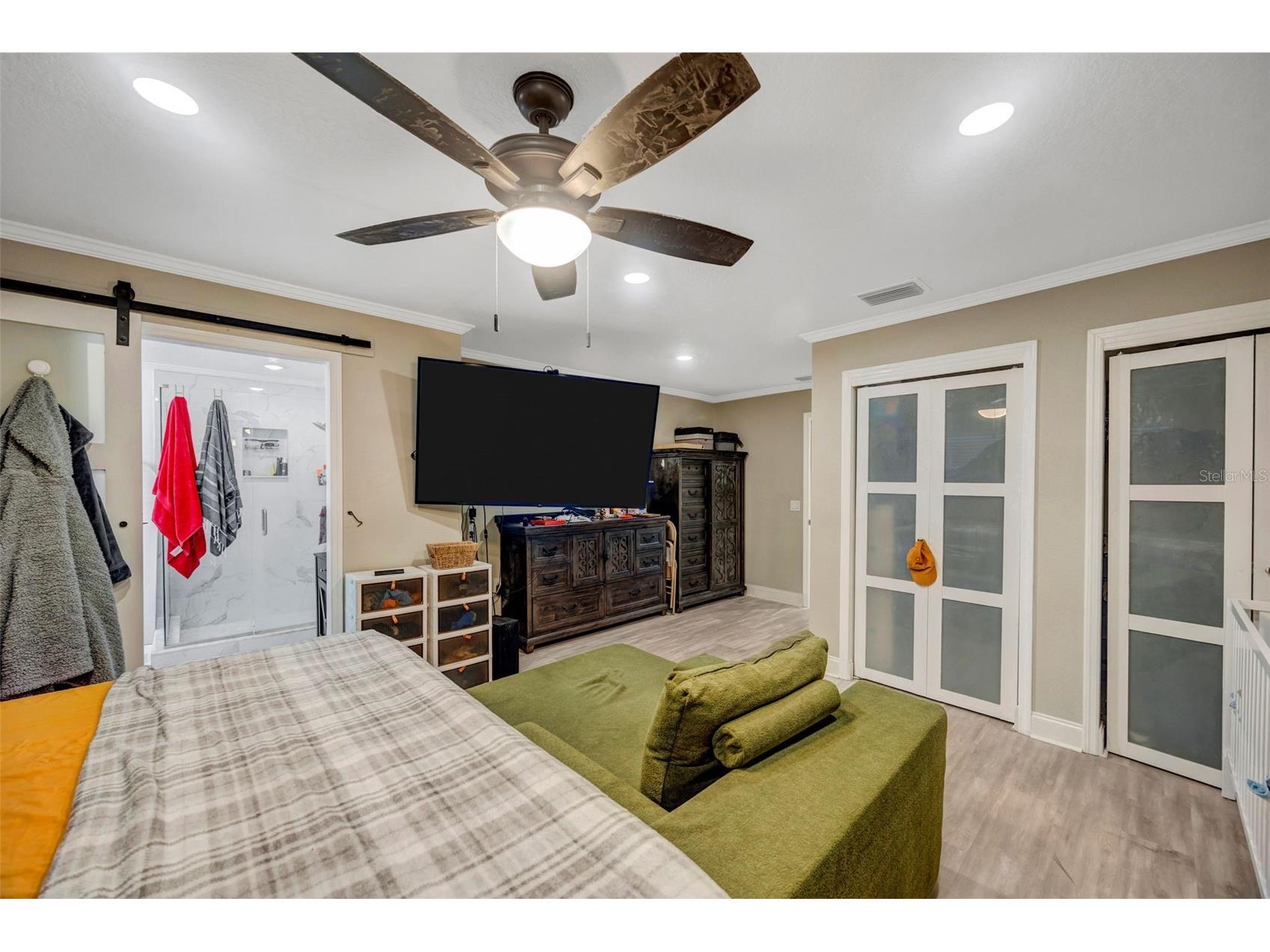 7149 Spruce Drive Weeki Wachee FL 34607 TB8468726 image8