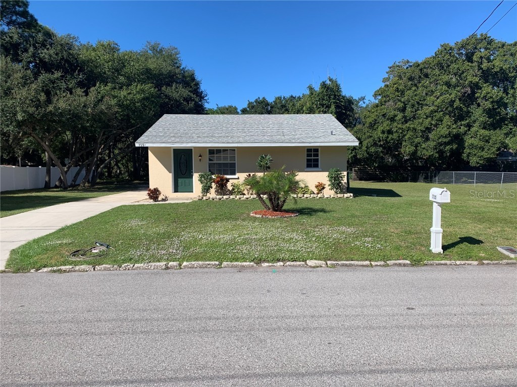 715 16th Avenue W Palmetto FL 34221 A4595918 image1