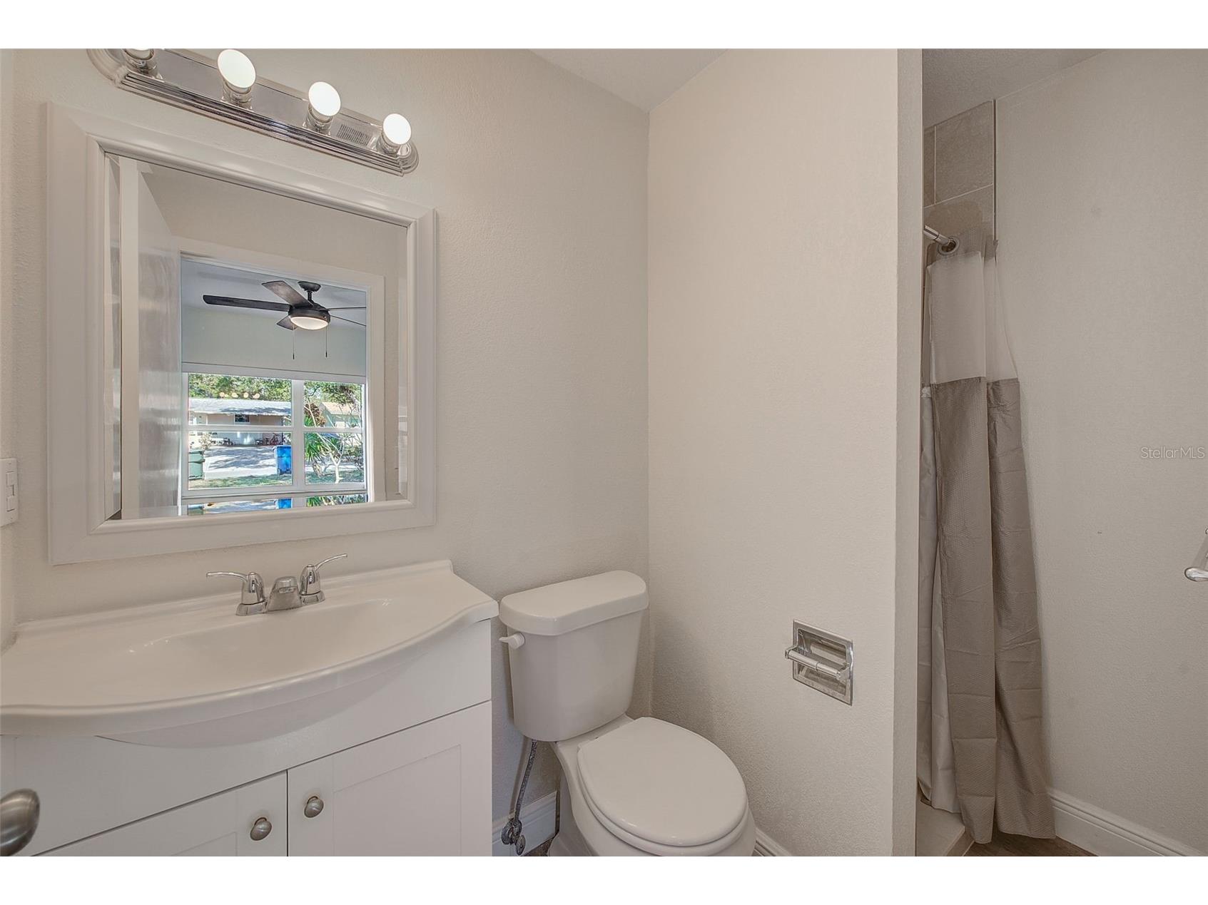 715 1st Avenue NE Largo FL 33770 TB8474696 image15