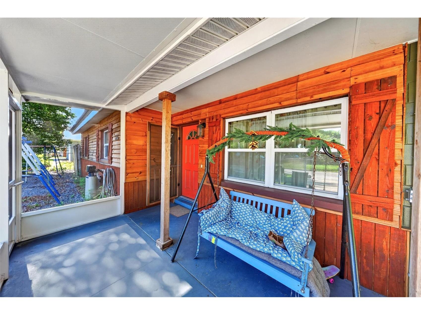 715 4th Street Polk City FL 33868 O6414801 image35