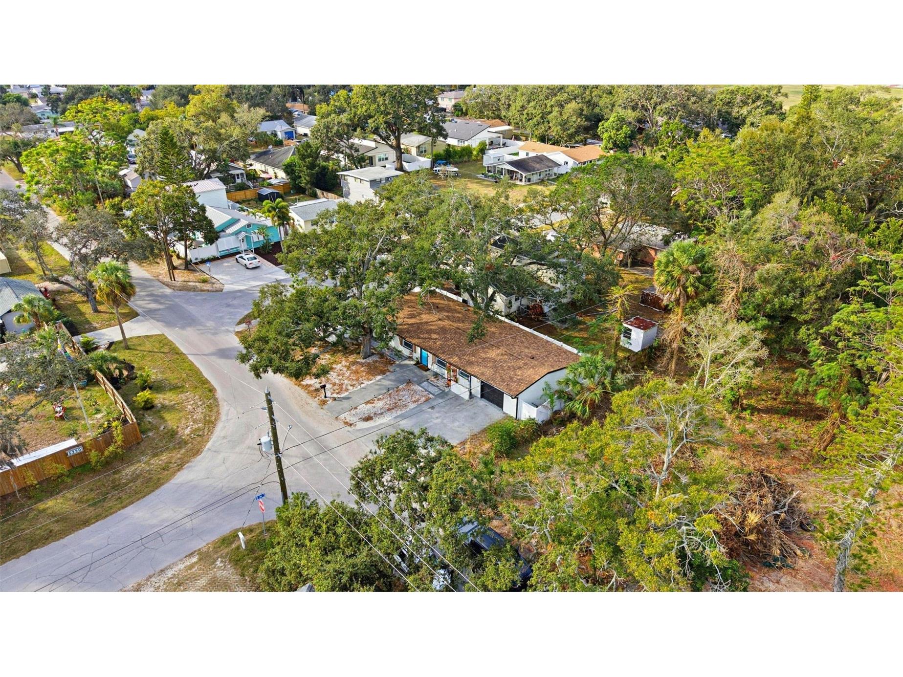 715 53rd Street S Gulfport FL 33707 TB8457466 image36