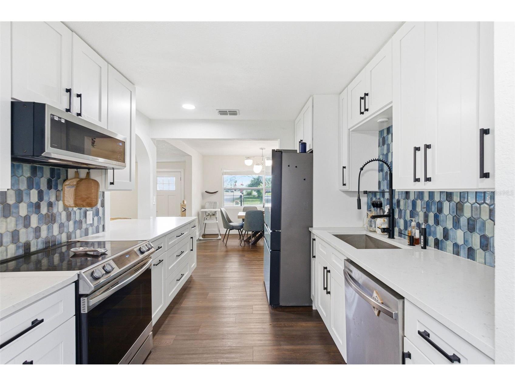 715 53rd Street S Gulfport FL 33707 TB8457466 image9