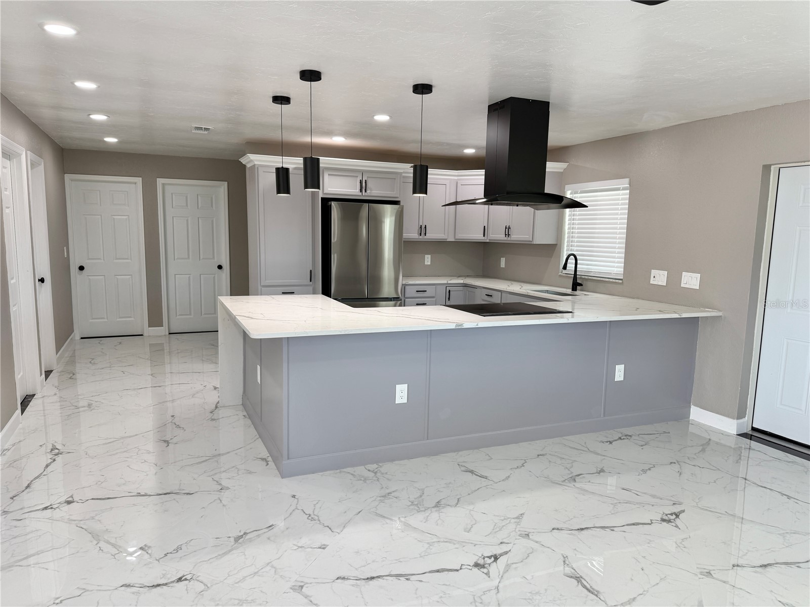 715 65th Avenue Drive W Bradenton FL 34207 A4684244 image3