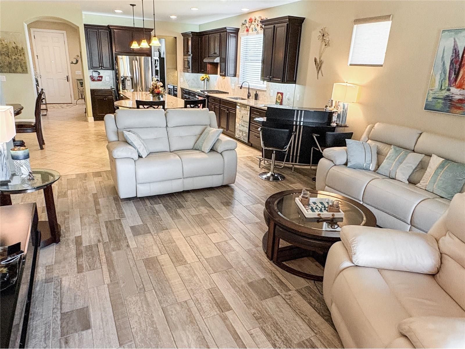 715 Asturias Road Davenport FL 33837 S5145387 image7
