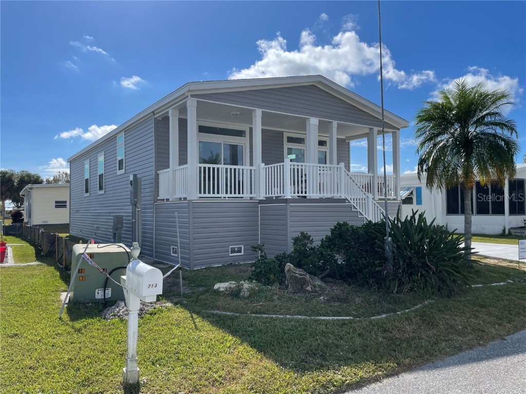 715 Blackburn Blvd North Port FL 34287 C7518084 image1