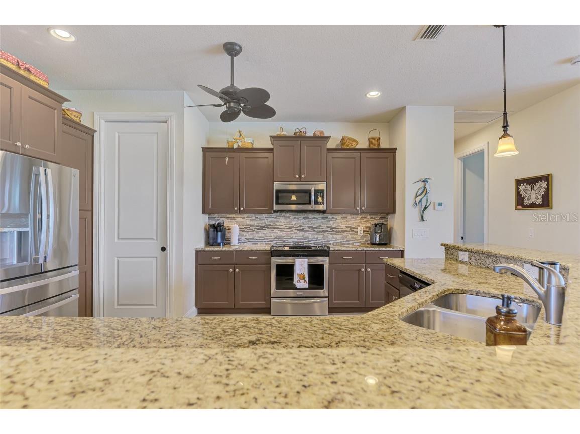 715 Boundary Boulevard Rotonda West FL 33947 D6143916 image25