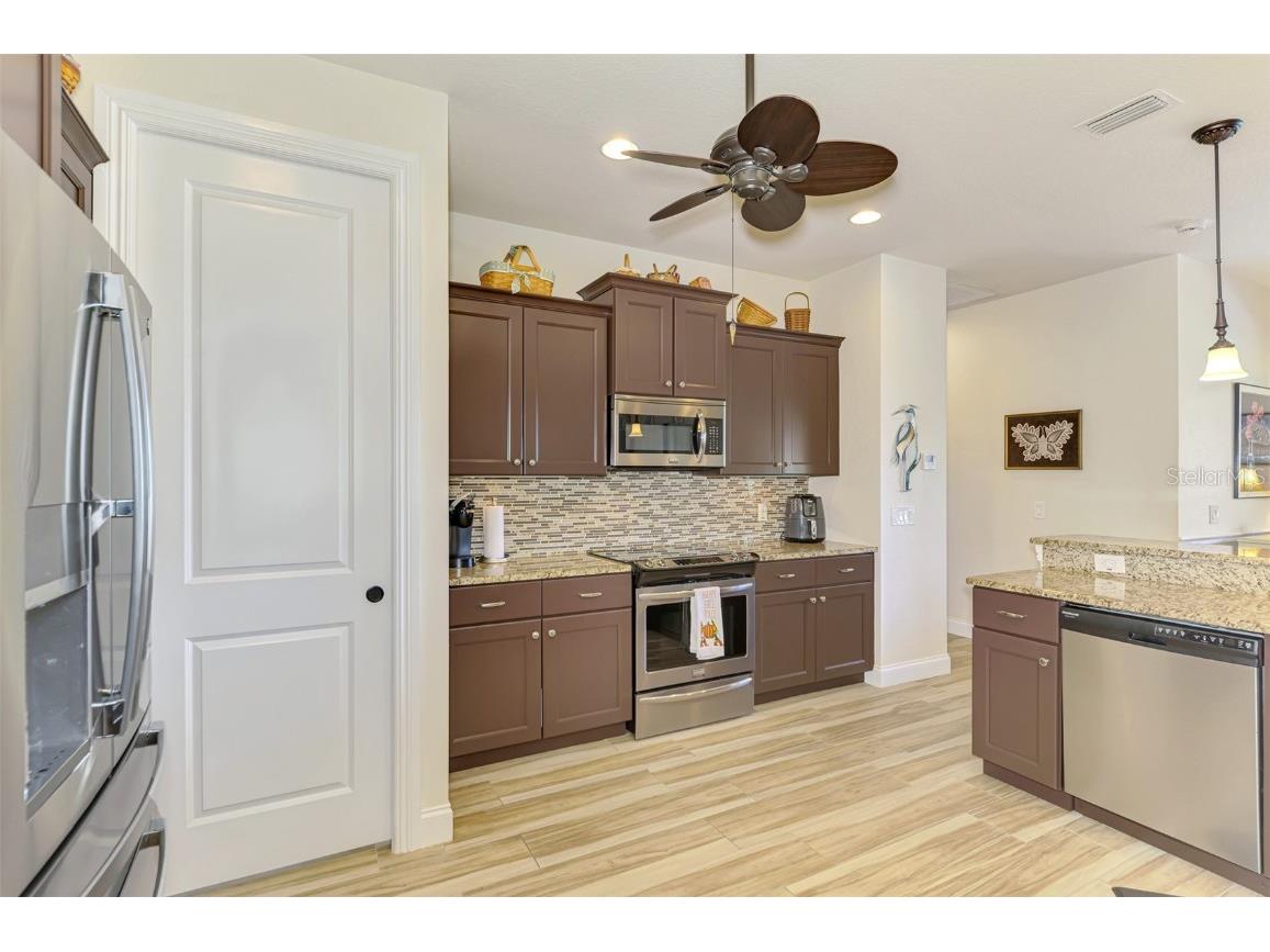 715 Boundary Boulevard Rotonda West FL 33947 D6143916 image28