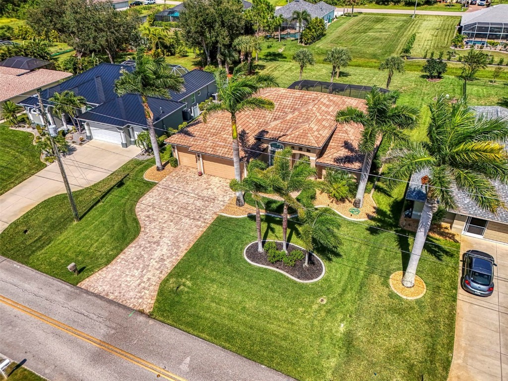 715 Boundary Boulevard Rotonda West FL 33947 D6143916 image4