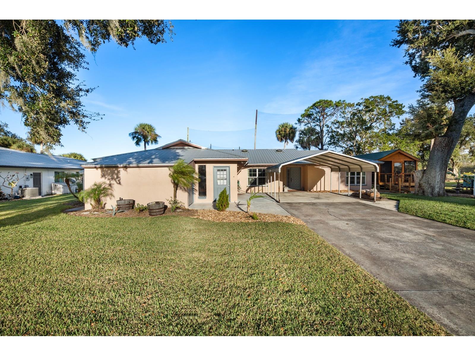 715 Fairway Drive New Smyrna Beach FL 32168 O6359494 image1