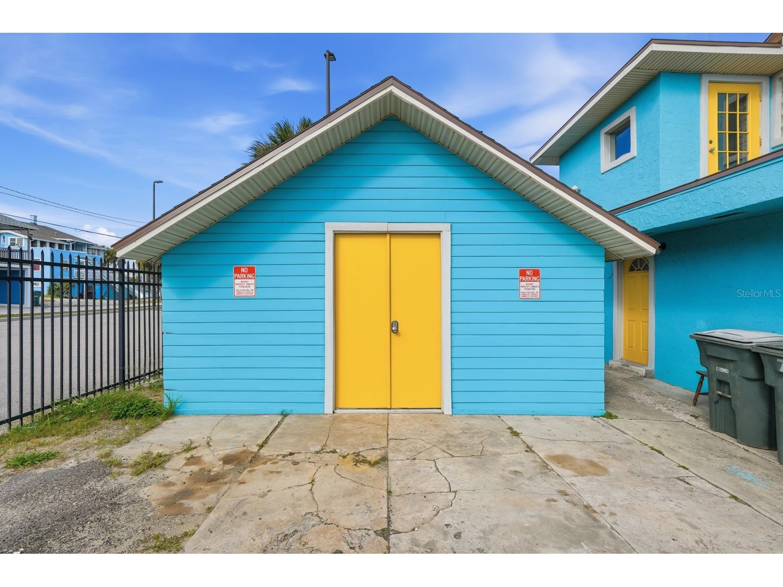 715 Harvey Avenue Daytona Beach FL 32118 V4946341 image2